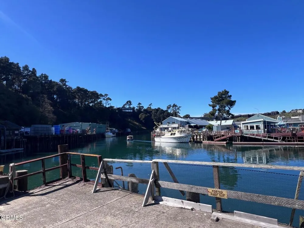 19290 S Harbor Drive Fort Bragg, CA 95437