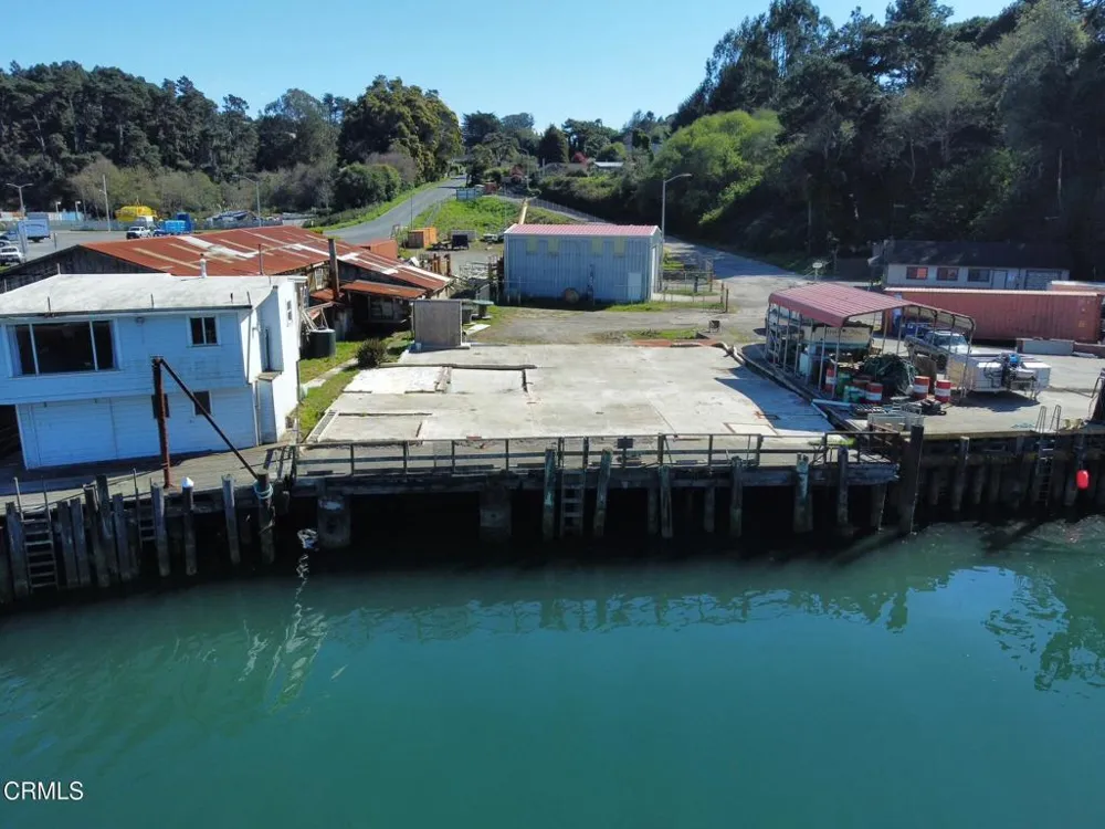19290 S Harbor Drive Fort Bragg, CA 95437