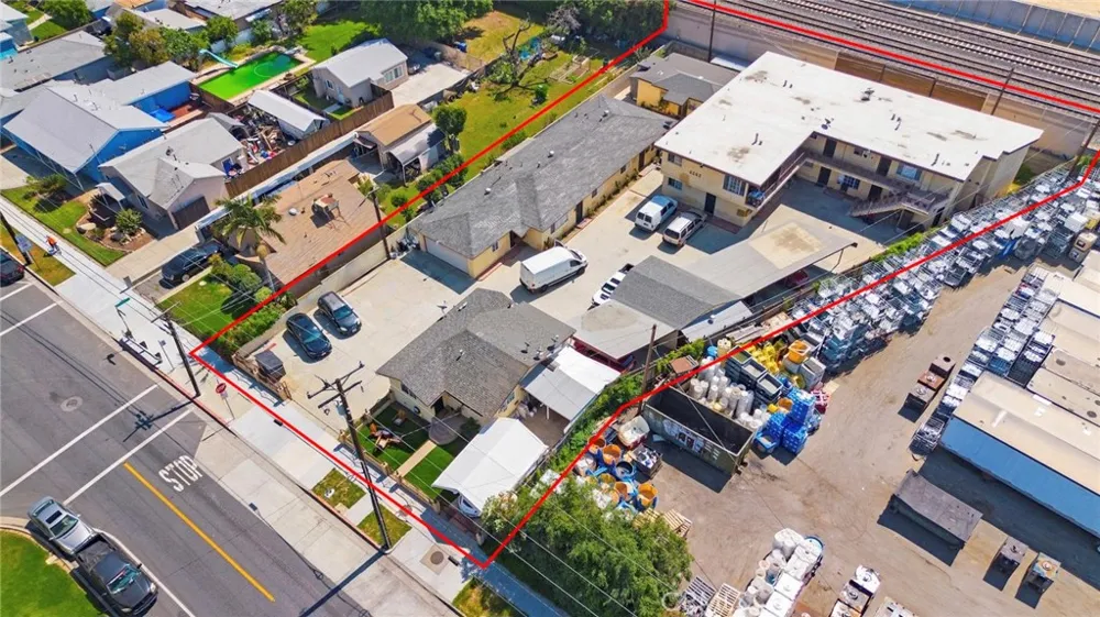 6260 Ferguson Commerce, CA 90022