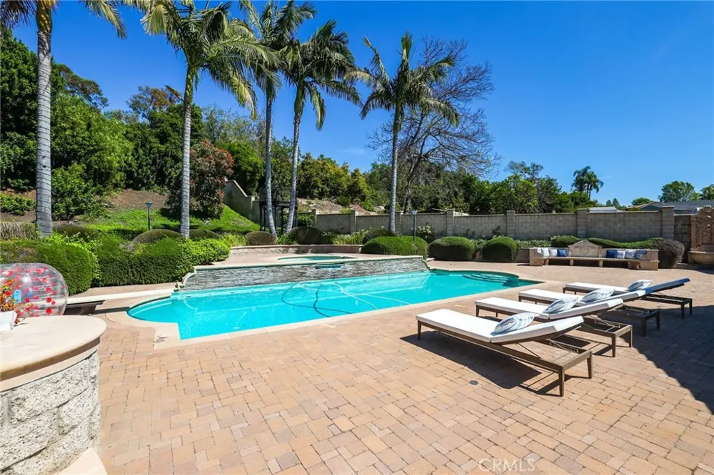 10372 Crawford Canyon Road North Tustin, CA 92705
