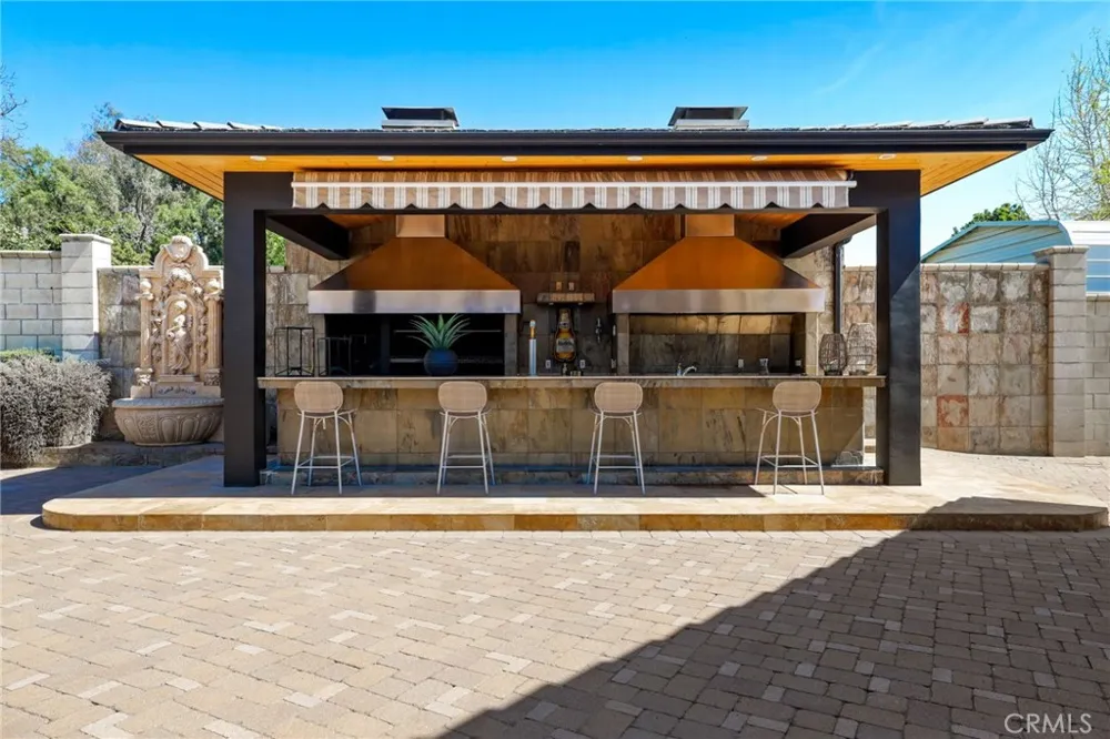 10372 Crawford Canyon Road North Tustin, CA 92705