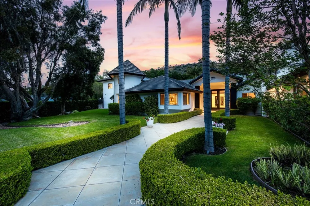 10372 Crawford Canyon Road North Tustin, CA 92705