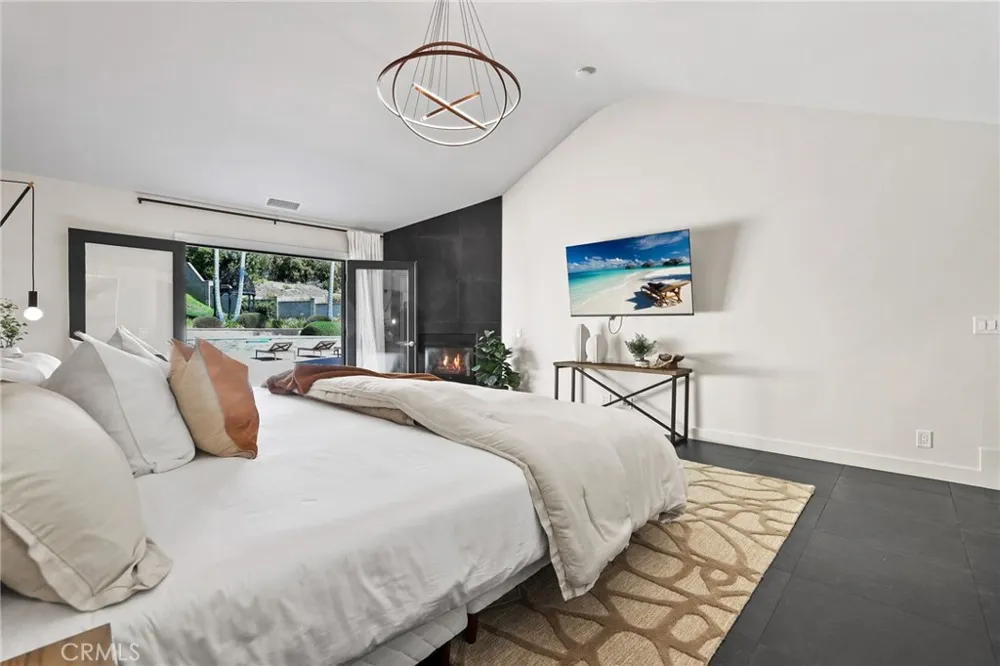 10372 Crawford Canyon Road North Tustin, CA 92705