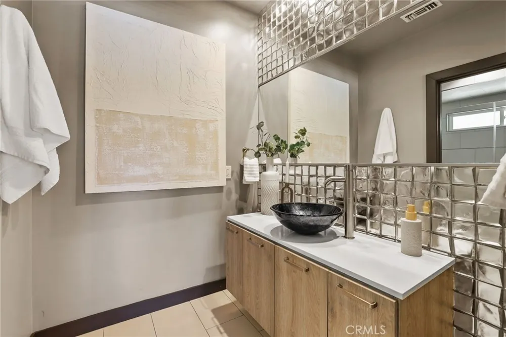 10372 Crawford Canyon Road North Tustin, CA 92705