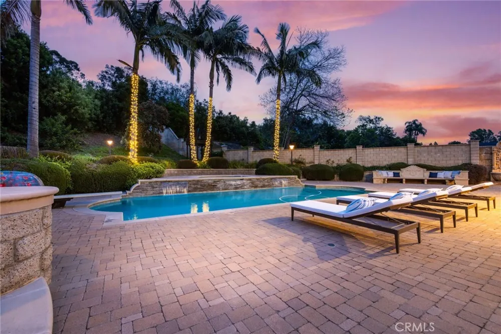 10372 Crawford Canyon Road North Tustin, CA 92705