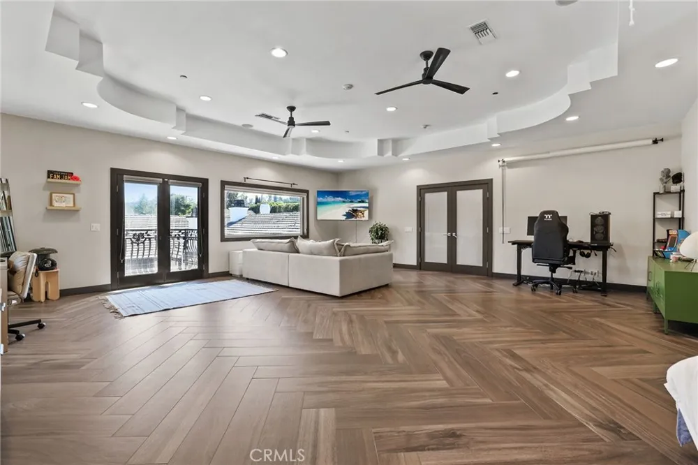 10372 Crawford Canyon Road North Tustin, CA 92705