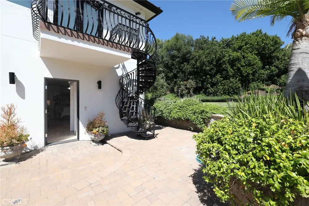 10372 Crawford Canyon Road North Tustin, CA 92705