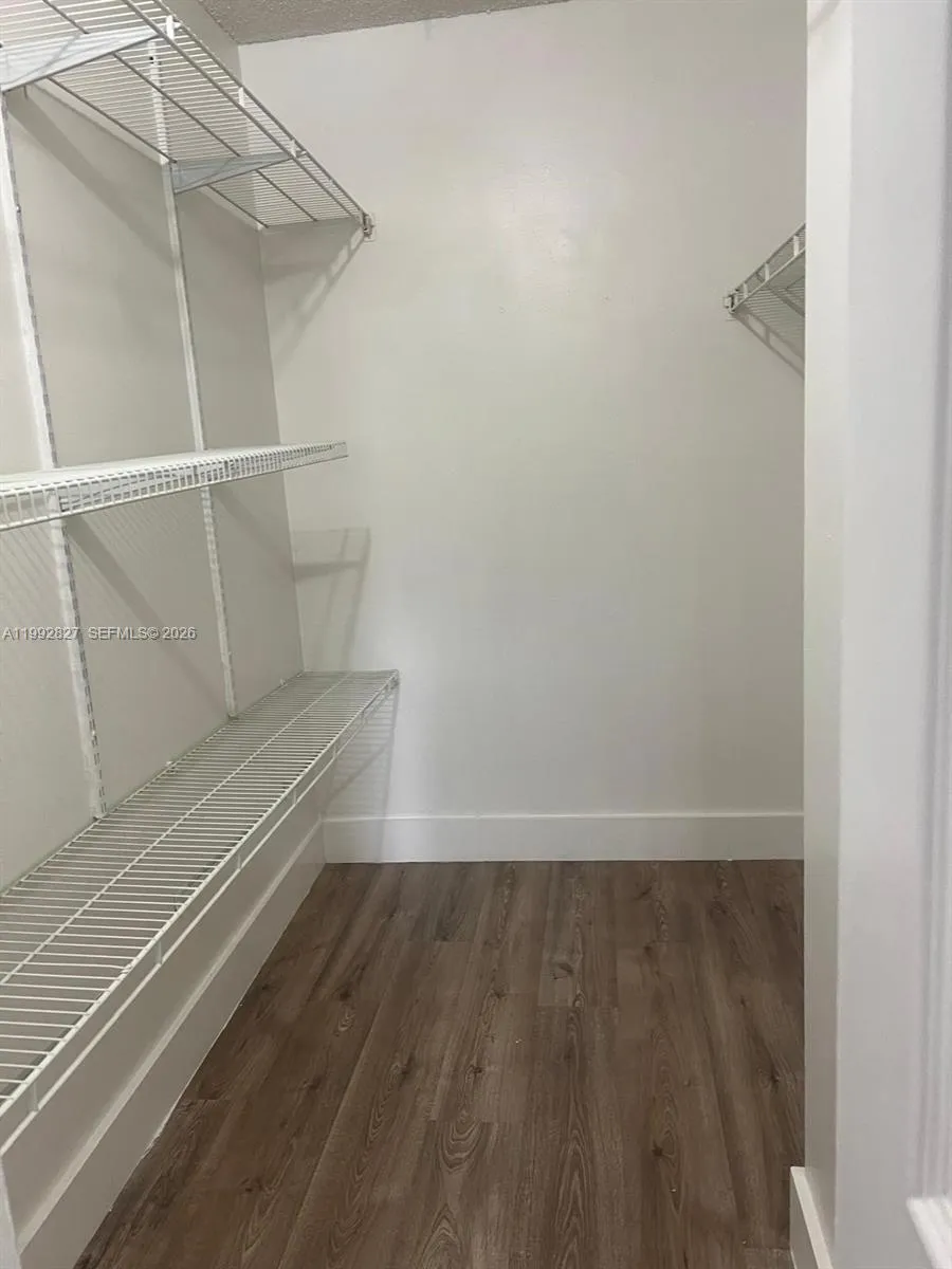 6465 W 27th Ave #43-202 Hialeah, FL 33016