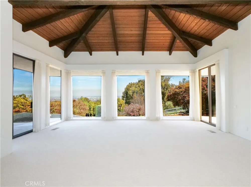 57 Saddleback Rolling Hills, CA 90274