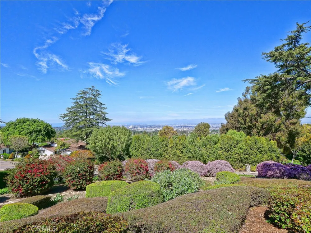 57 Saddleback Rolling Hills, CA 90274