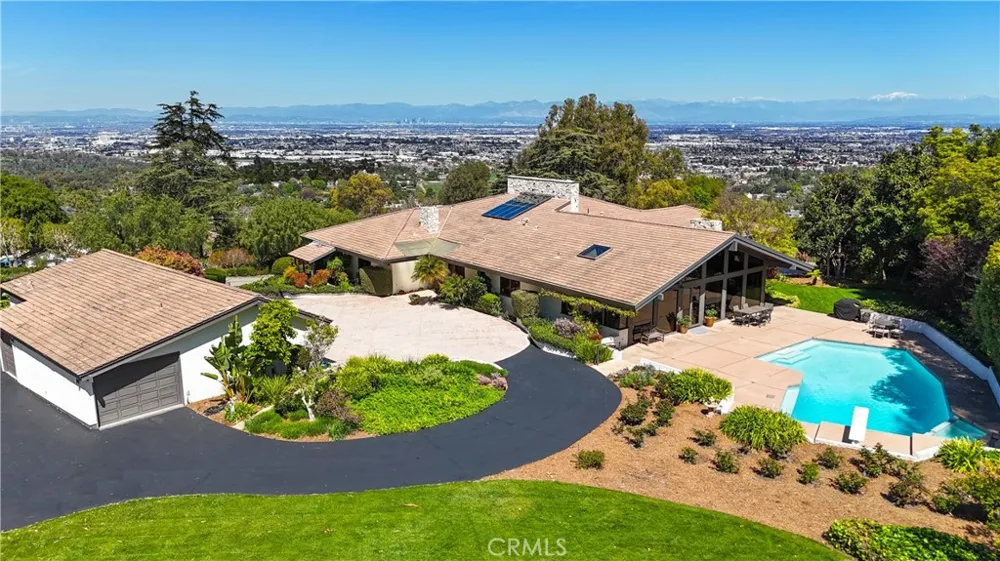 57 Saddleback Rolling Hills, CA 90274
