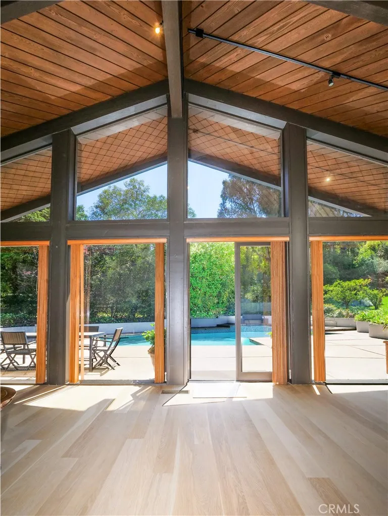 57 Saddleback Rolling Hills, CA 90274