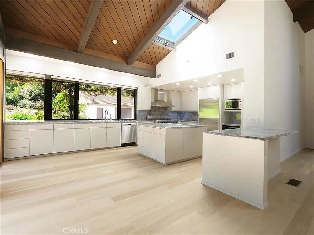 57 Saddleback Rolling Hills, CA 90274