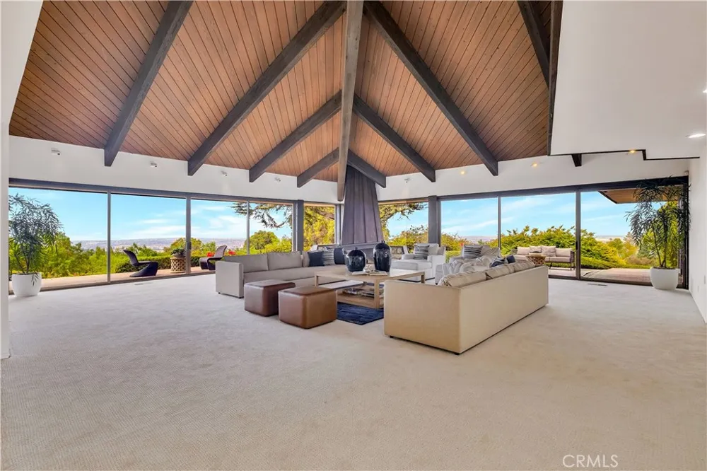57 Saddleback Rolling Hills, CA 90274