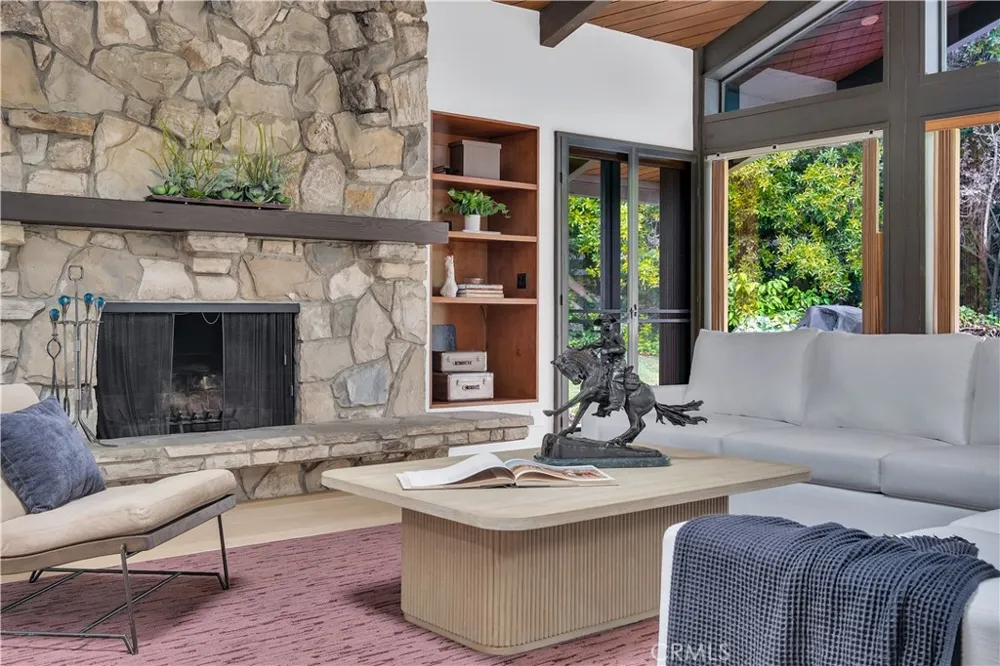 57 Saddleback Rolling Hills, CA 90274