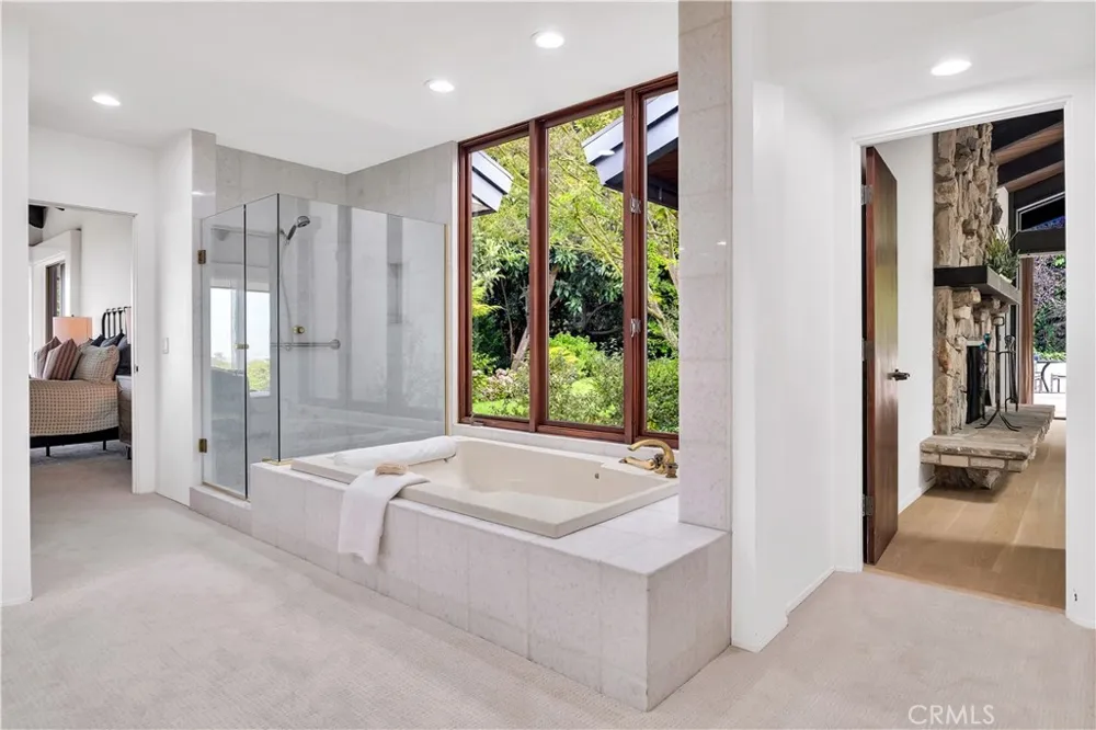 57 Saddleback Rolling Hills, CA 90274