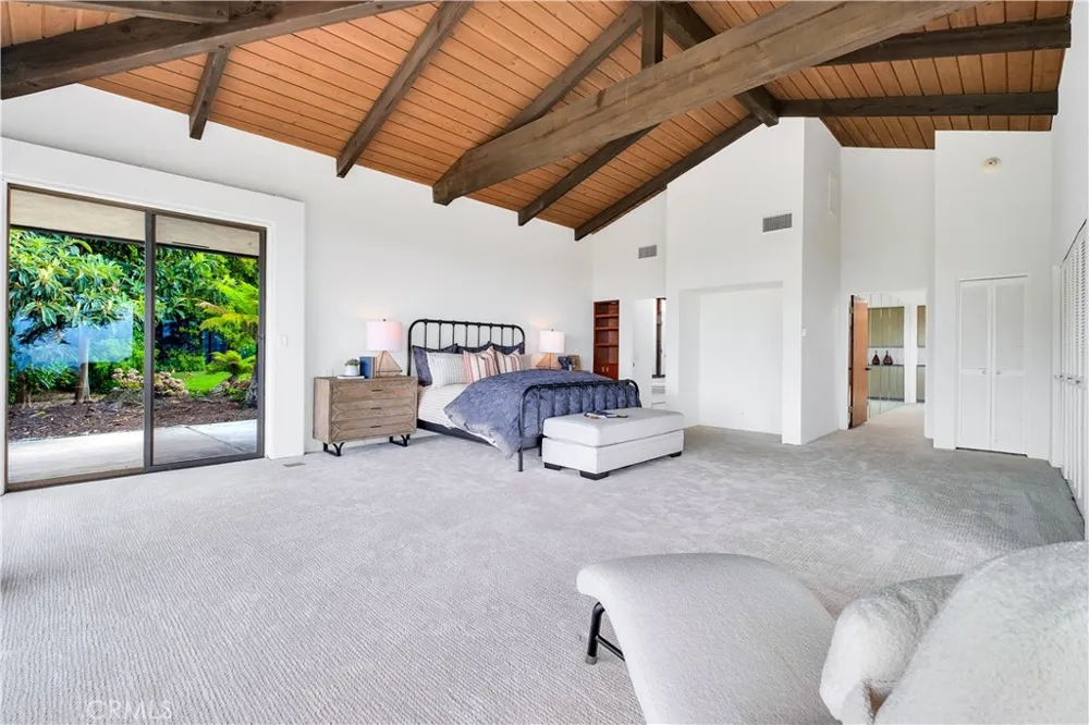 57 Saddleback Rolling Hills, CA 90274