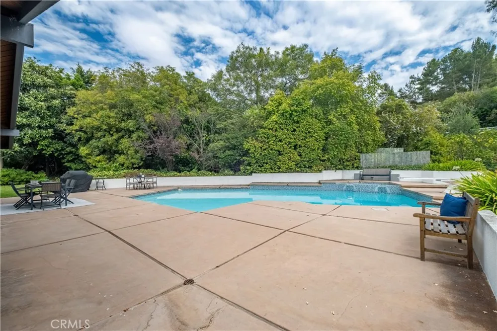 57 Saddleback Rolling Hills, CA 90274
