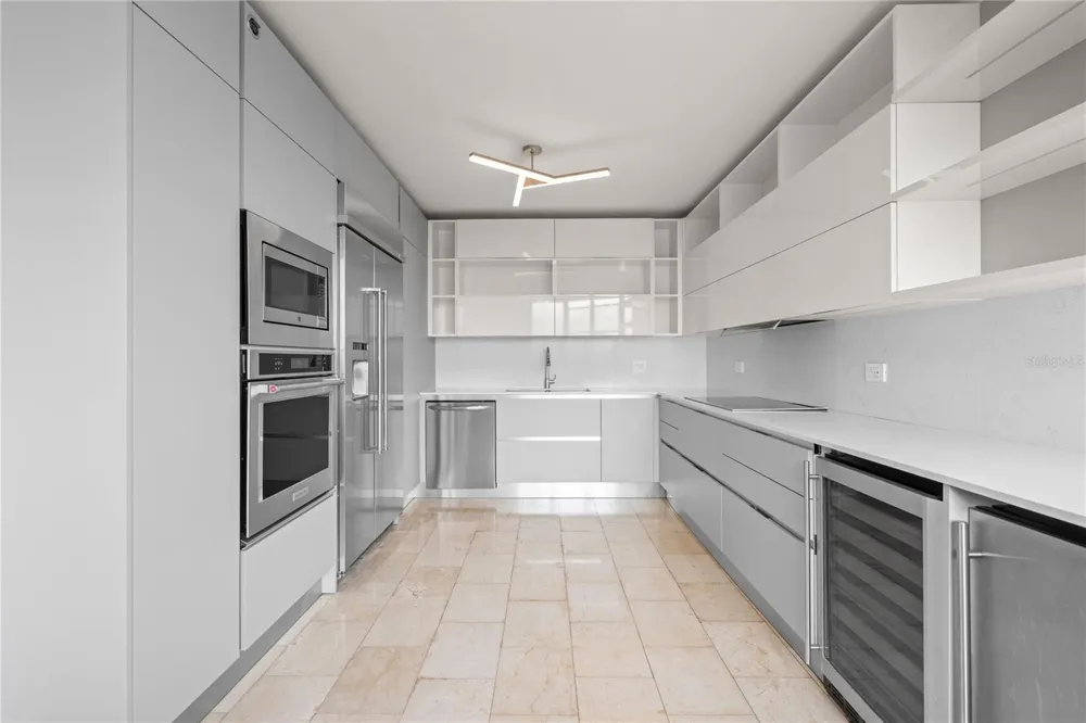 . 833 STREET #1603 Guaynabo, PR 00969