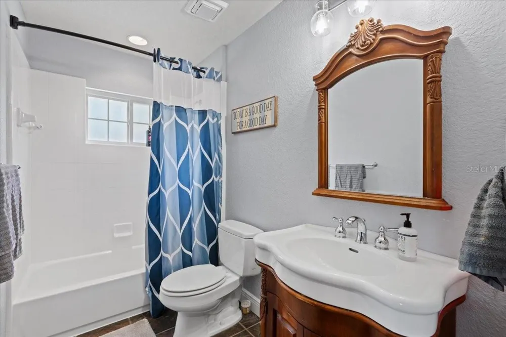 2600 SE 48TH AVENUE Trenton, FL 32693