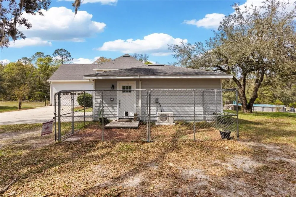 2600 SE 48TH AVENUE Trenton, FL 32693