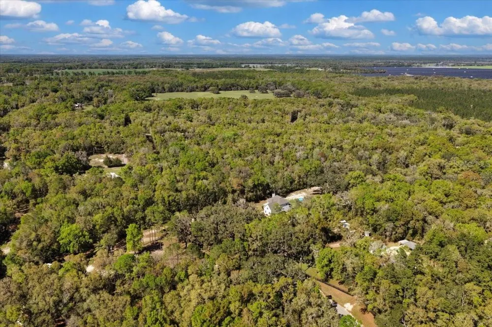 2600 SE 48TH AVENUE Trenton, FL 32693