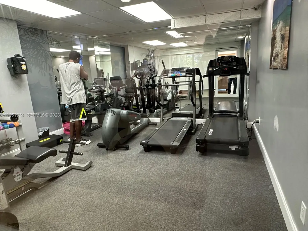 1455 Treasure Dr #2C North Bay Village, FL 33141