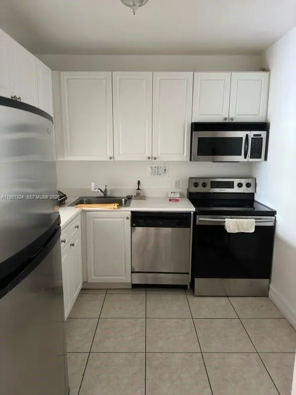 1455 Treasure Dr #2C North Bay Village, FL 33141