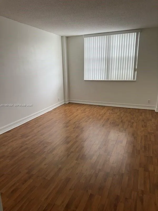 1455 Treasure Dr #2C North Bay Village, FL 33141