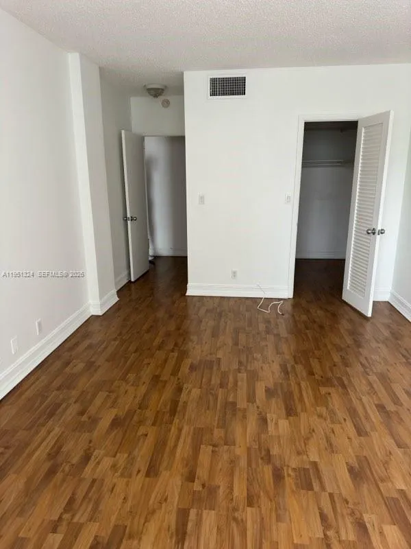 1455 Treasure Dr #2C North Bay Village, FL 33141