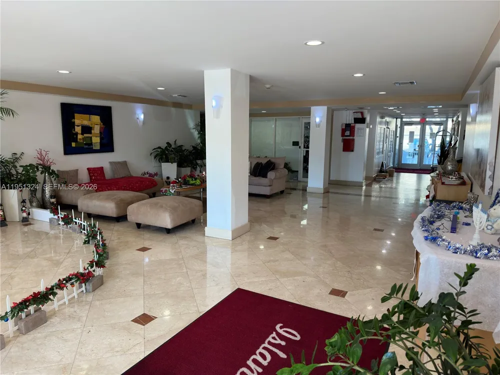 1455 Treasure Dr #2C North Bay Village, FL 33141