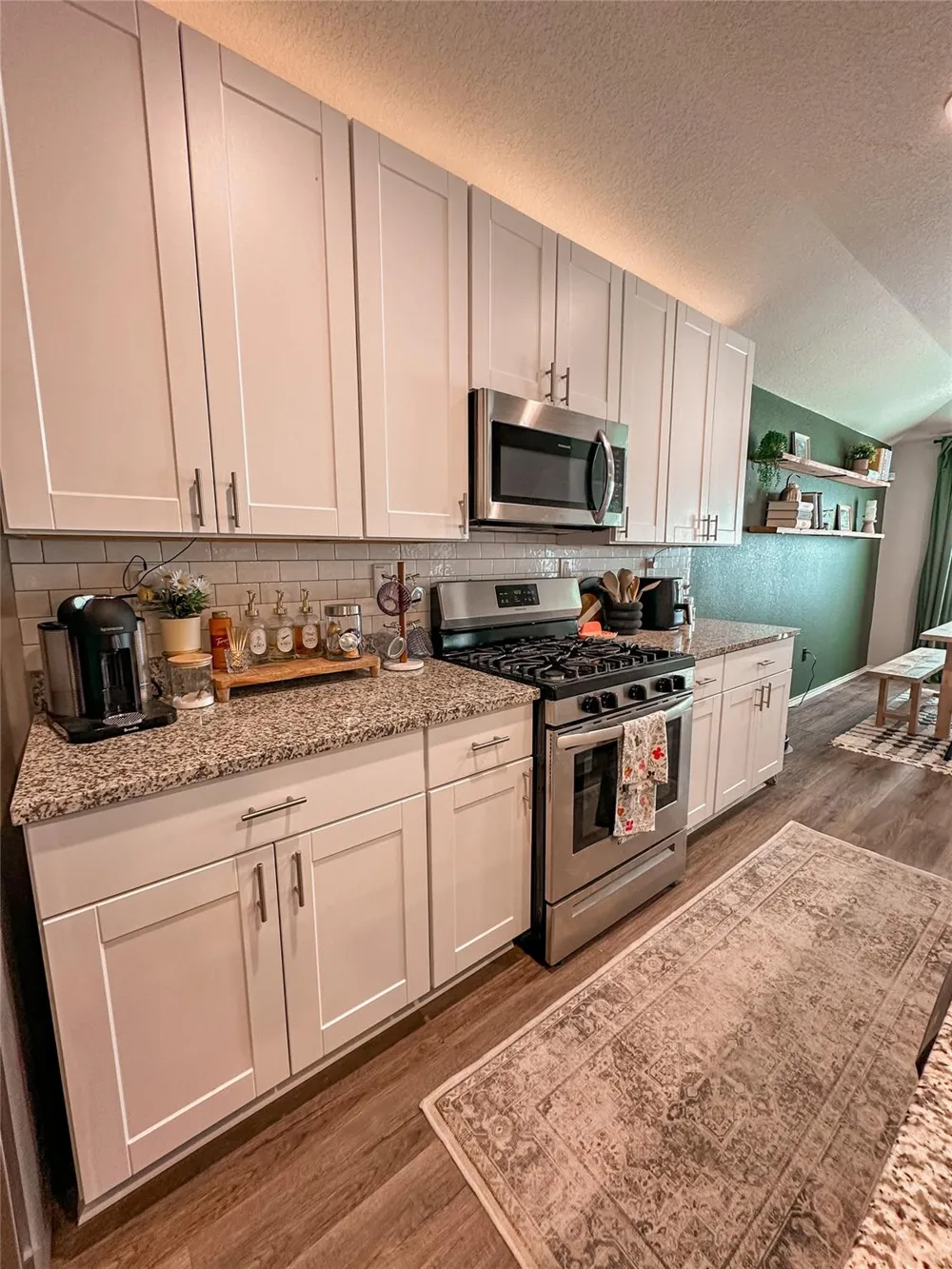 9961 Spring Creek Road Cleveland, TX 77327