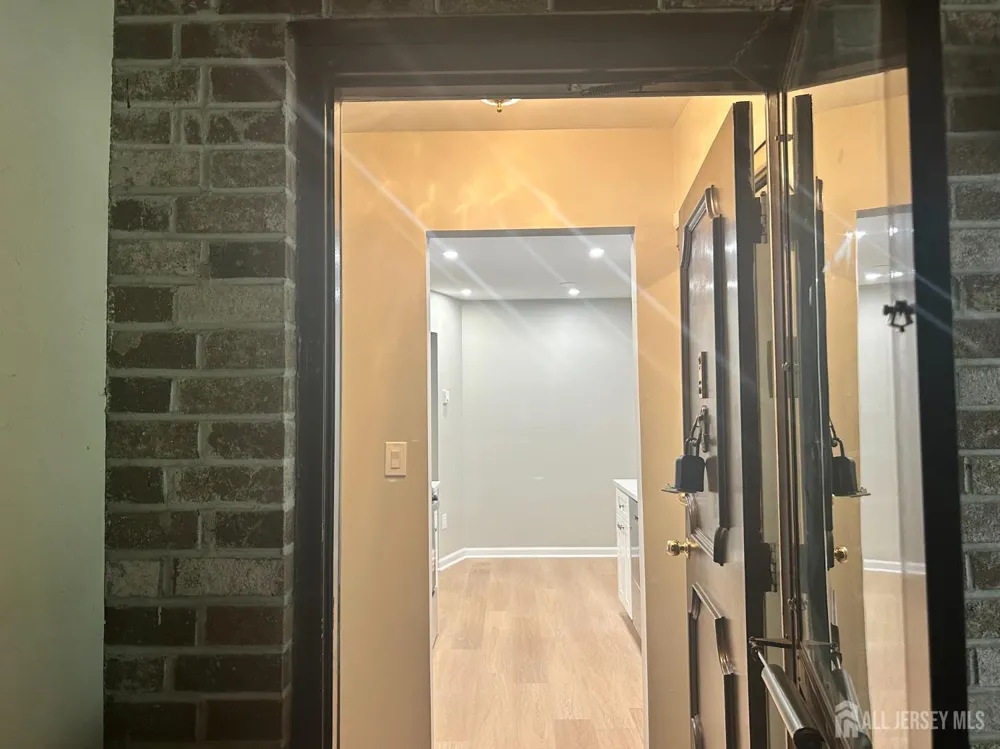 140 Amberly Drive #J Manalapan, NJ 07726
