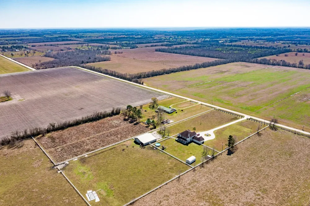 County Road 6026 Dayton, TX 77535