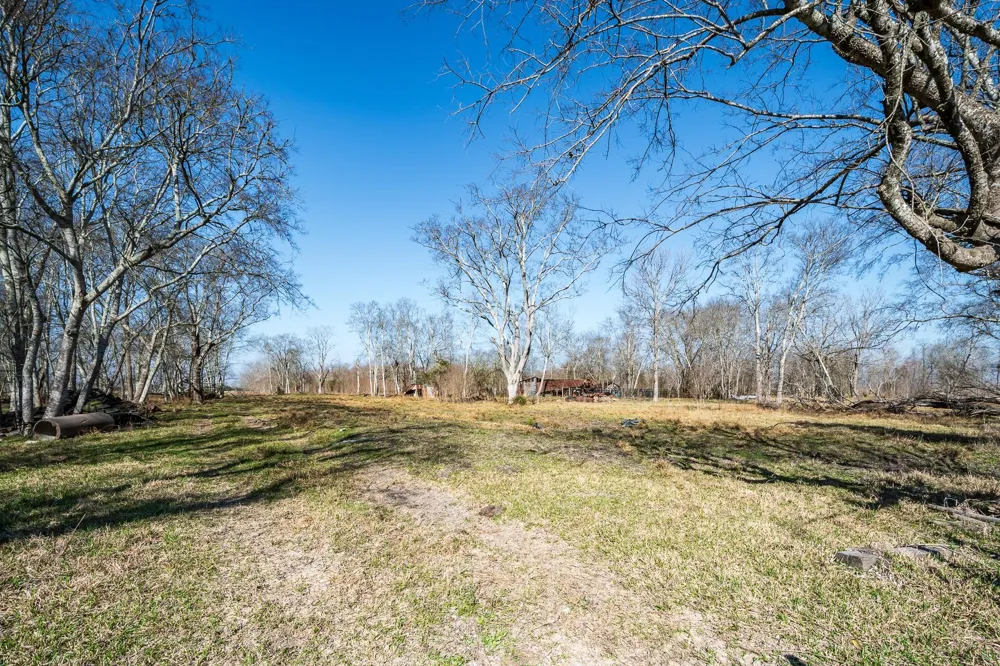 County Road 6026 Dayton, TX 77535