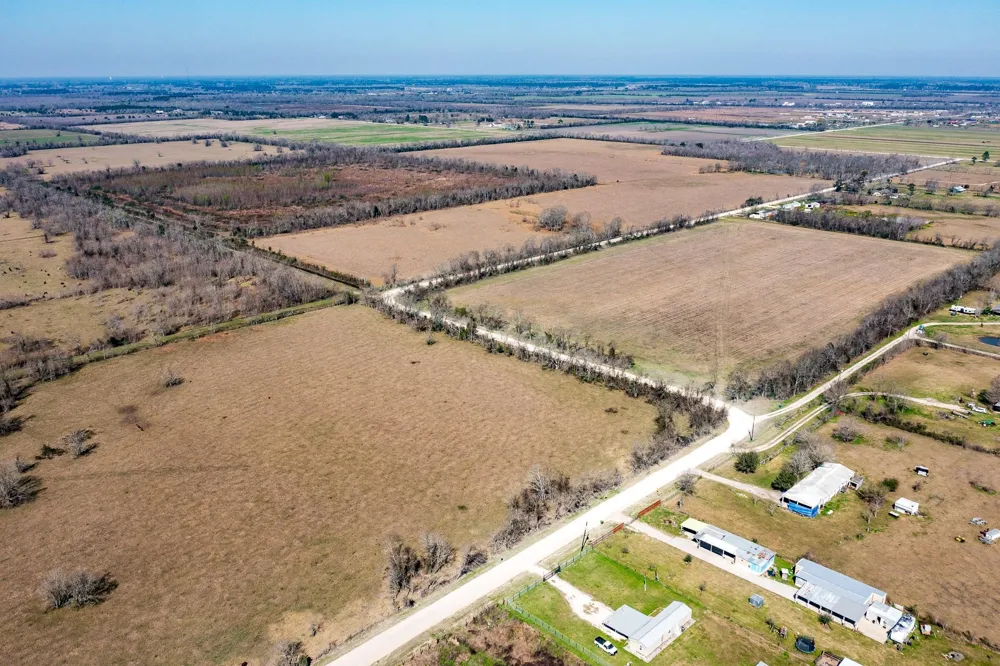 County Road 6026 Dayton, TX 77535