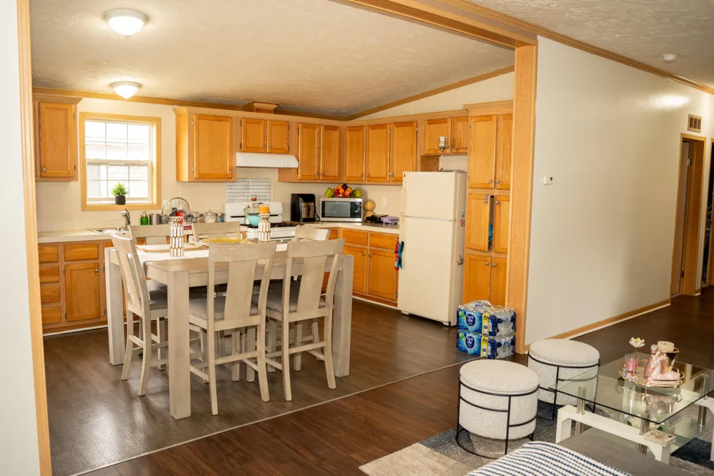 2040 Reo Avenue Lincoln Park, MI 48146