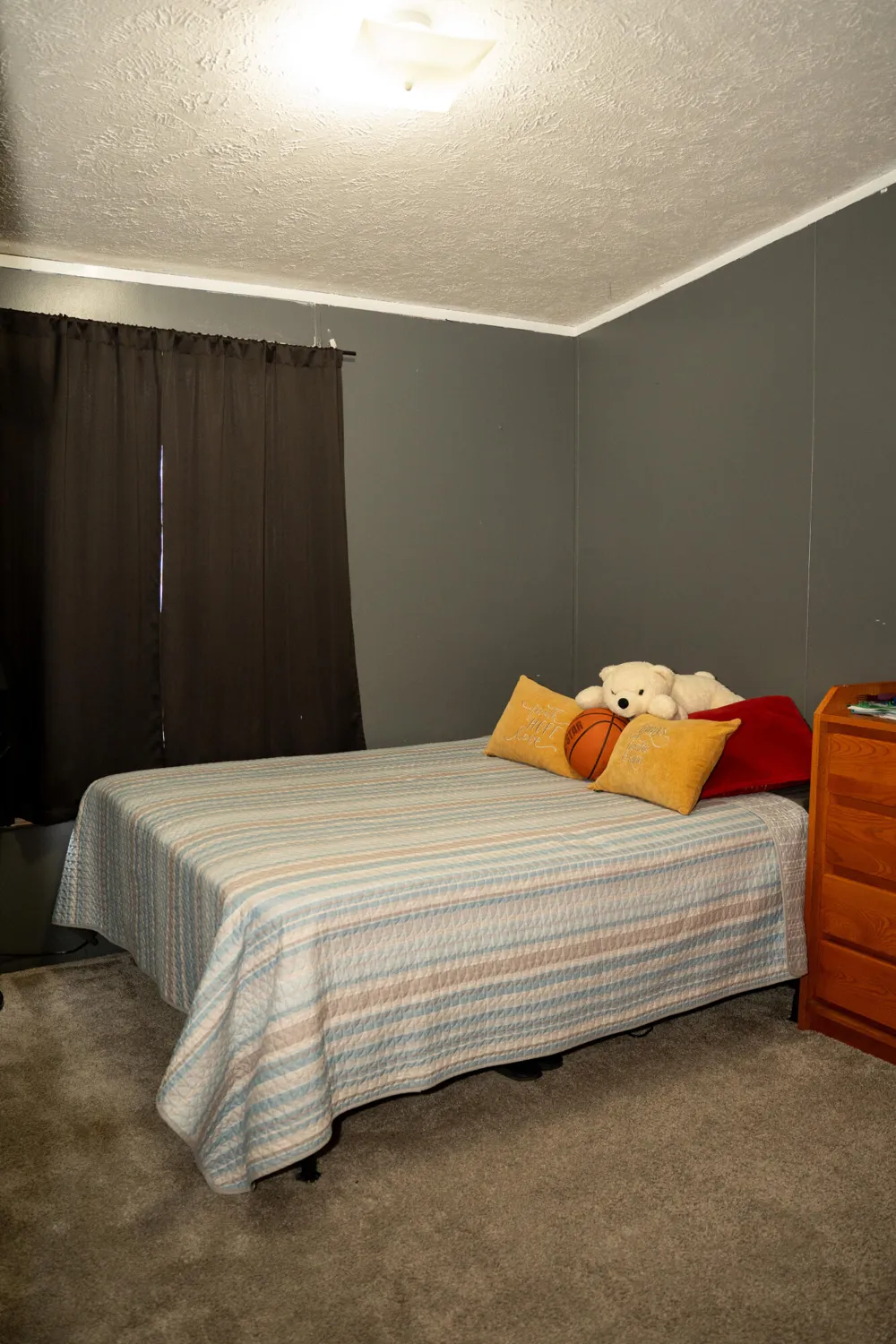 2040 Reo Avenue Lincoln Park, MI 48146