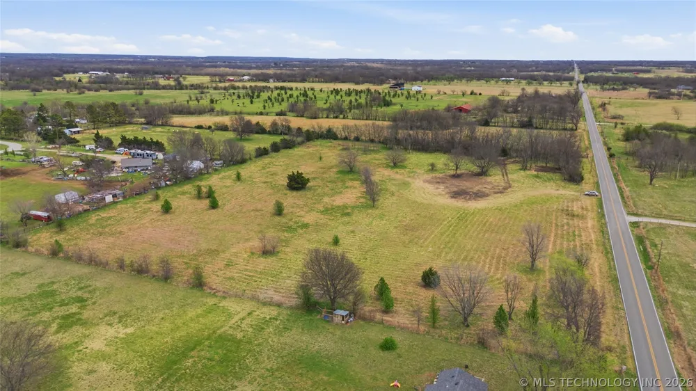 1 E 400 ROAD Claremore, OK 74017