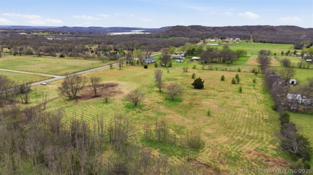 1 E 400 ROAD Claremore, OK 74017