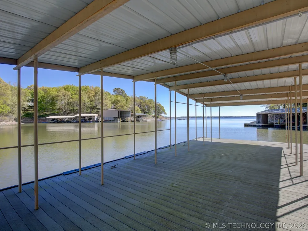 2 E 317th Road Afton, OK 74331