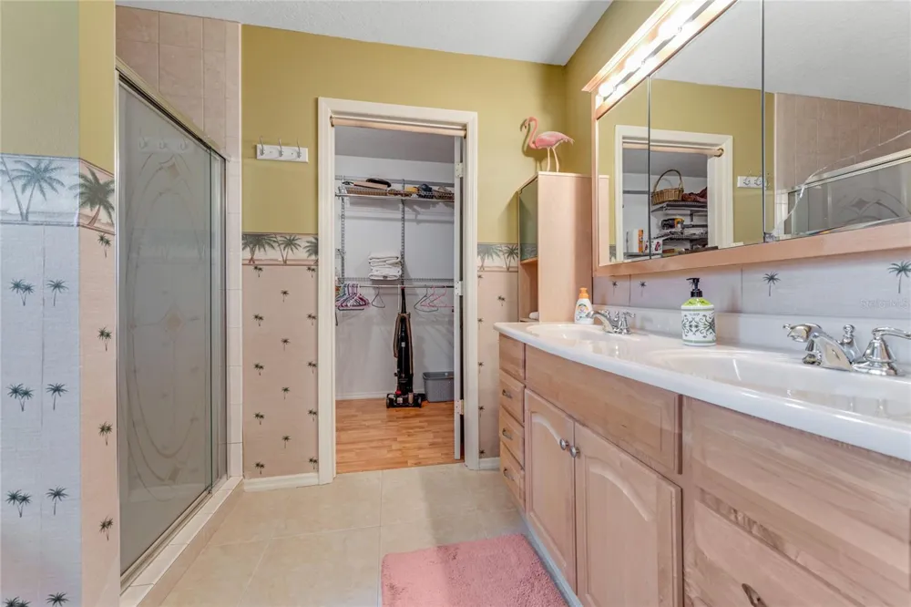 235 RANDLE AVENUE Oak Hill, FL 32759