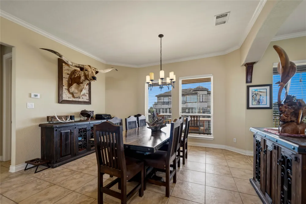 8 Loggerhead Hitchcock, TX 77563
