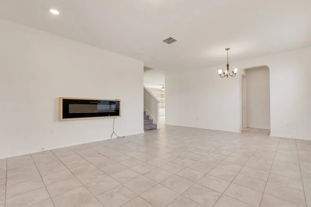 401 Briarfield Drive Seguin, TX 78155