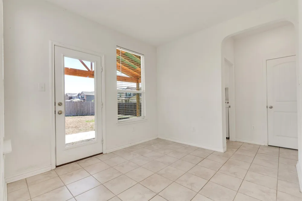 401 Briarfield Drive Seguin, TX 78155