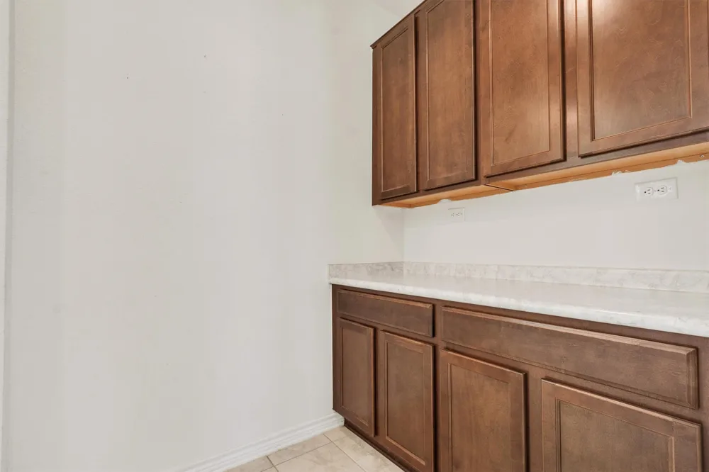 401 Briarfield Drive Seguin, TX 78155