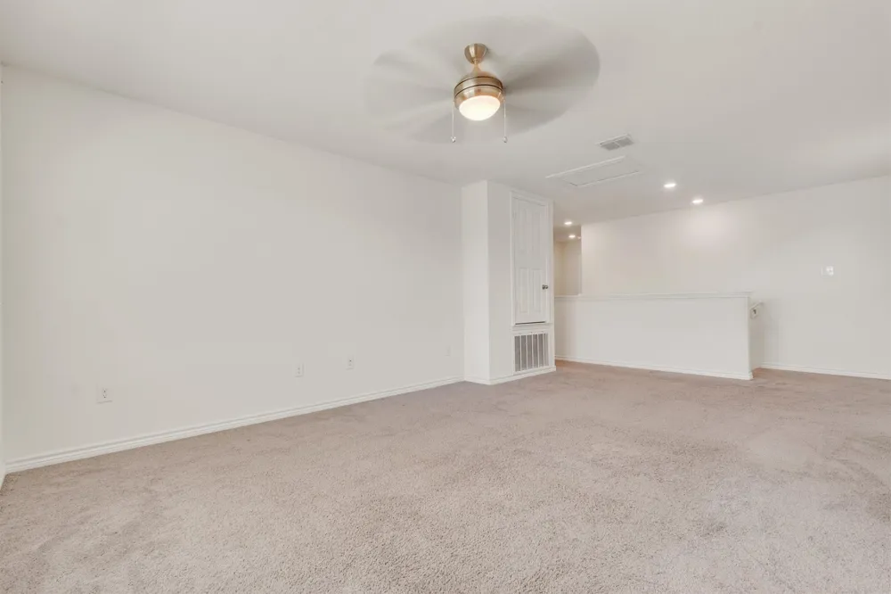 401 Briarfield Drive Seguin, TX 78155