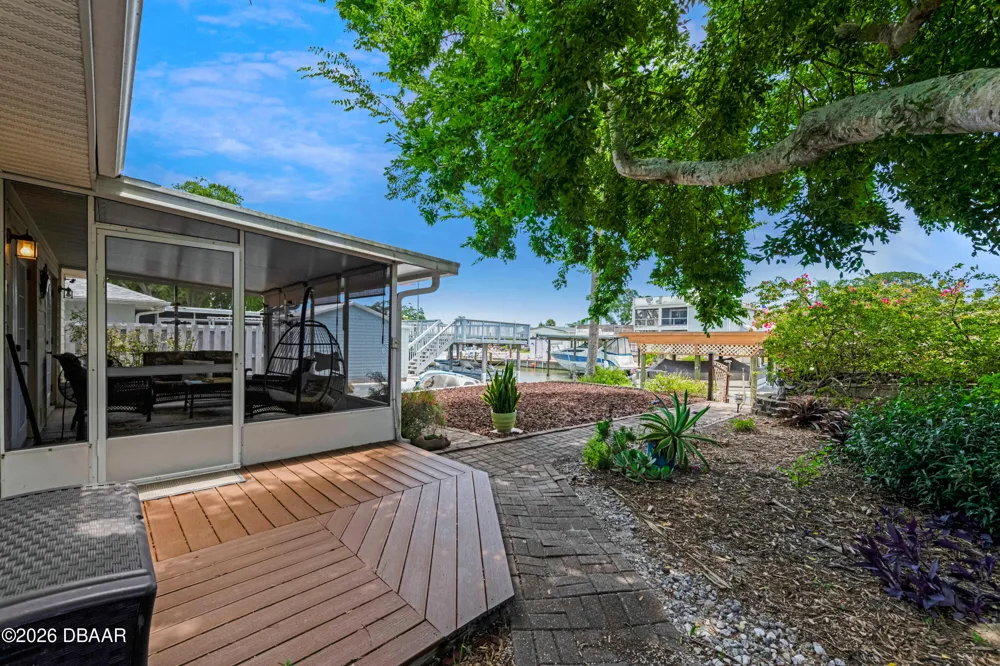 235 Randle Avenue Oak Hill, FL 32759
