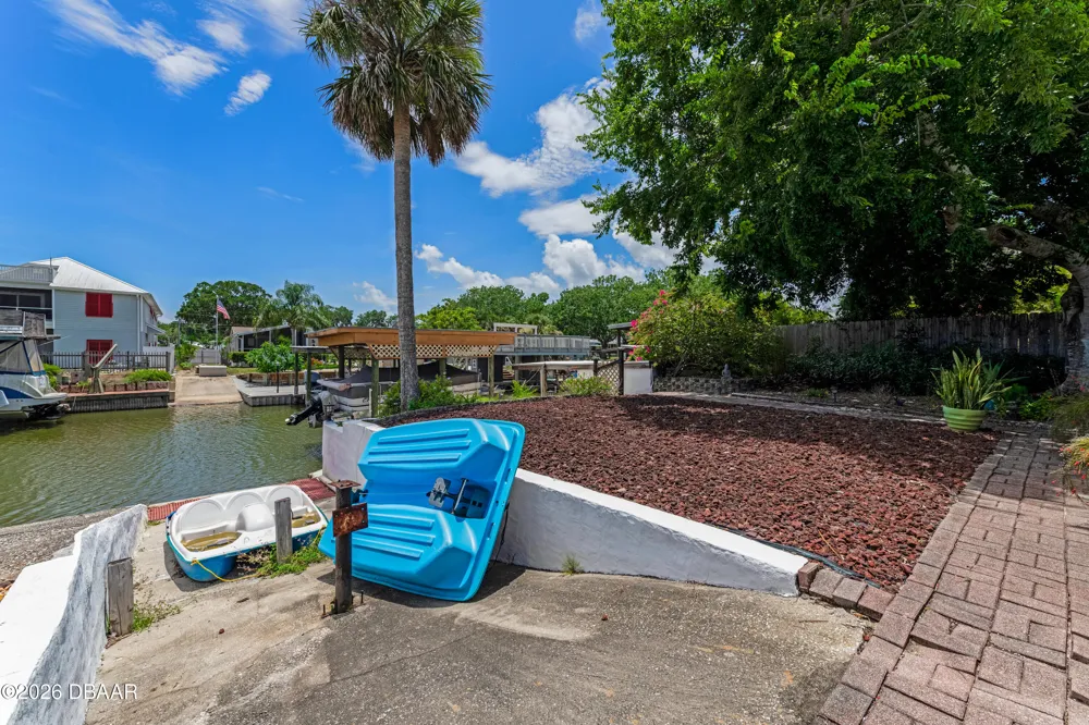 235 Randle Avenue Oak Hill, FL 32759