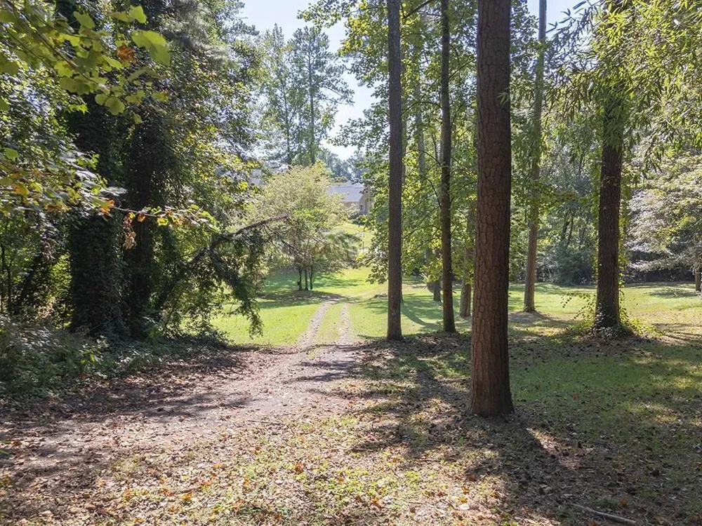 4398 King Valley Drive SE Smyrna, GA 30082